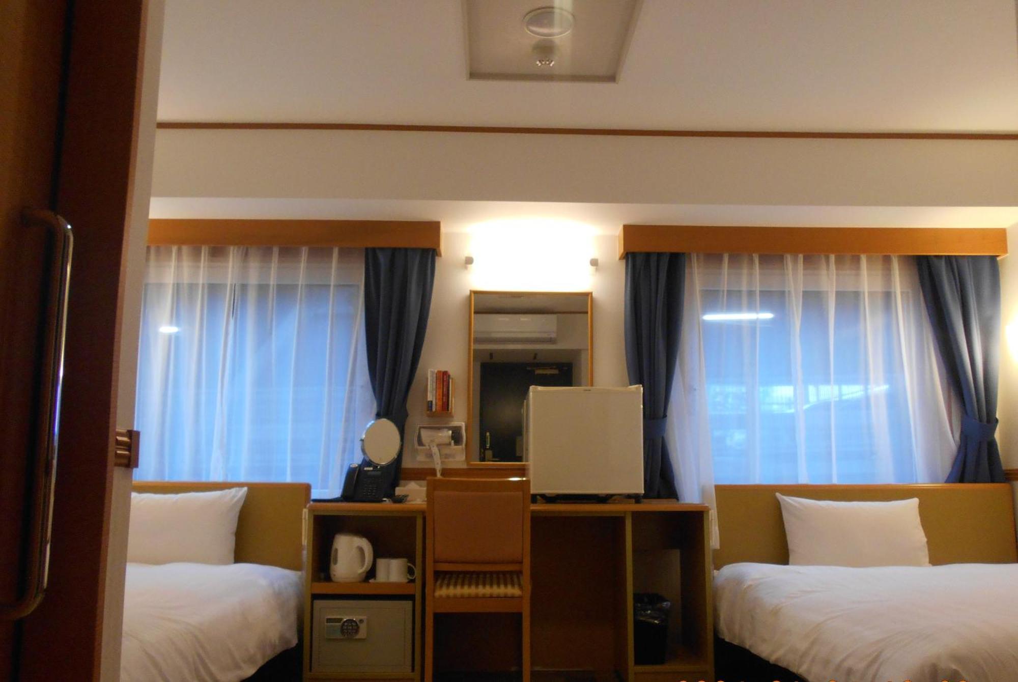 Toyoko Inn Niigata Furumachi מראה חיצוני תמונה