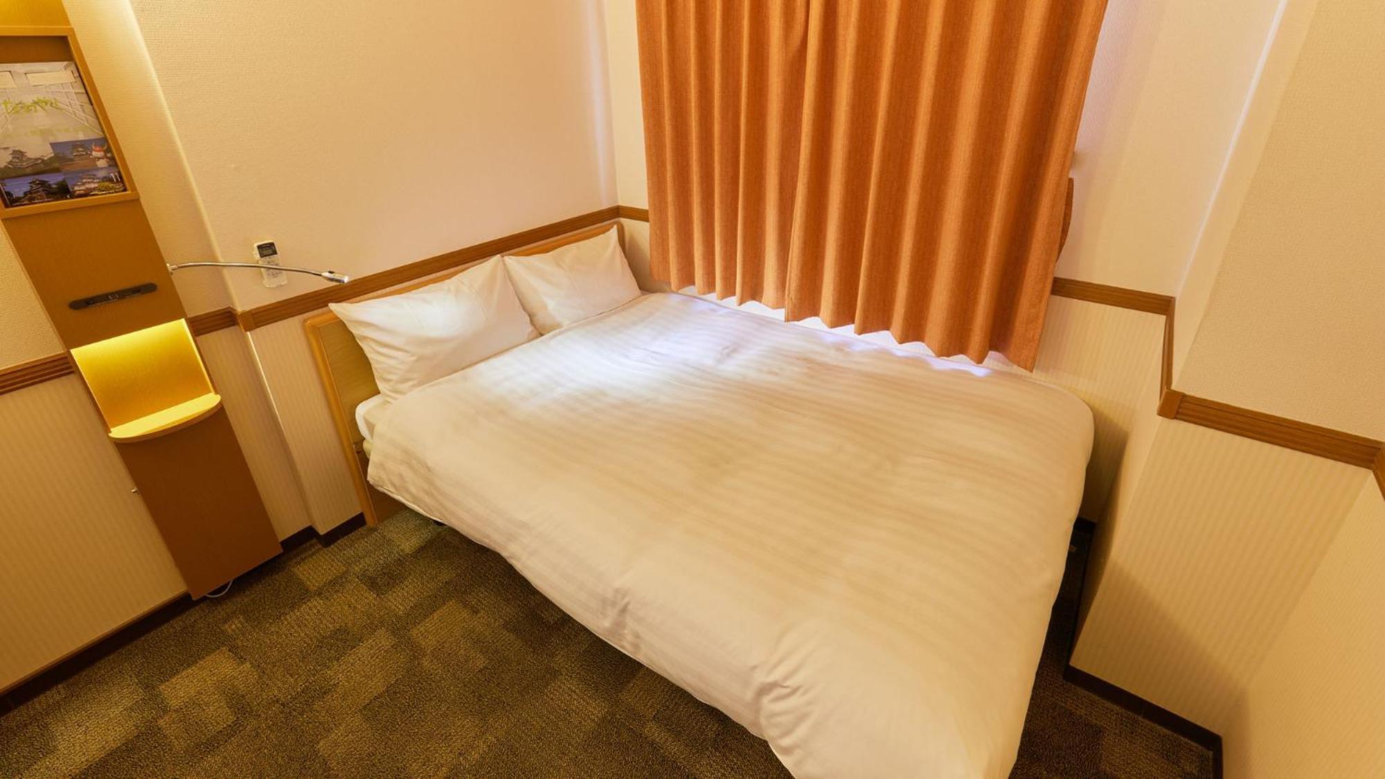 Toyoko Inn Niigata Furumachi חדר תמונה