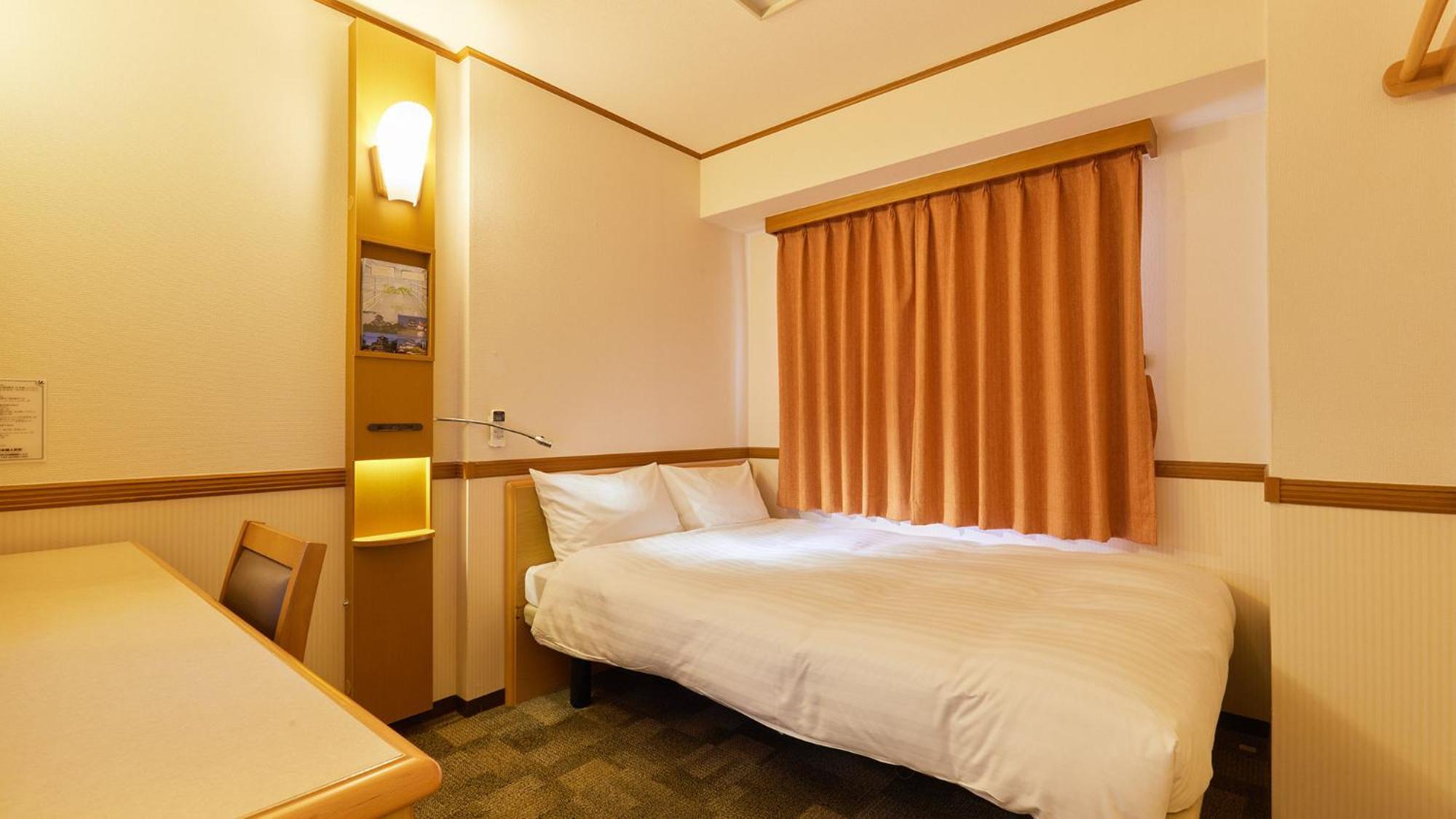 Toyoko Inn Niigata Furumachi חדר תמונה